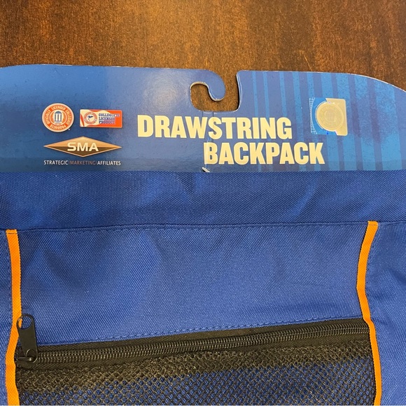 Gator’s Drawstring Backpack - Picture 4 of 7